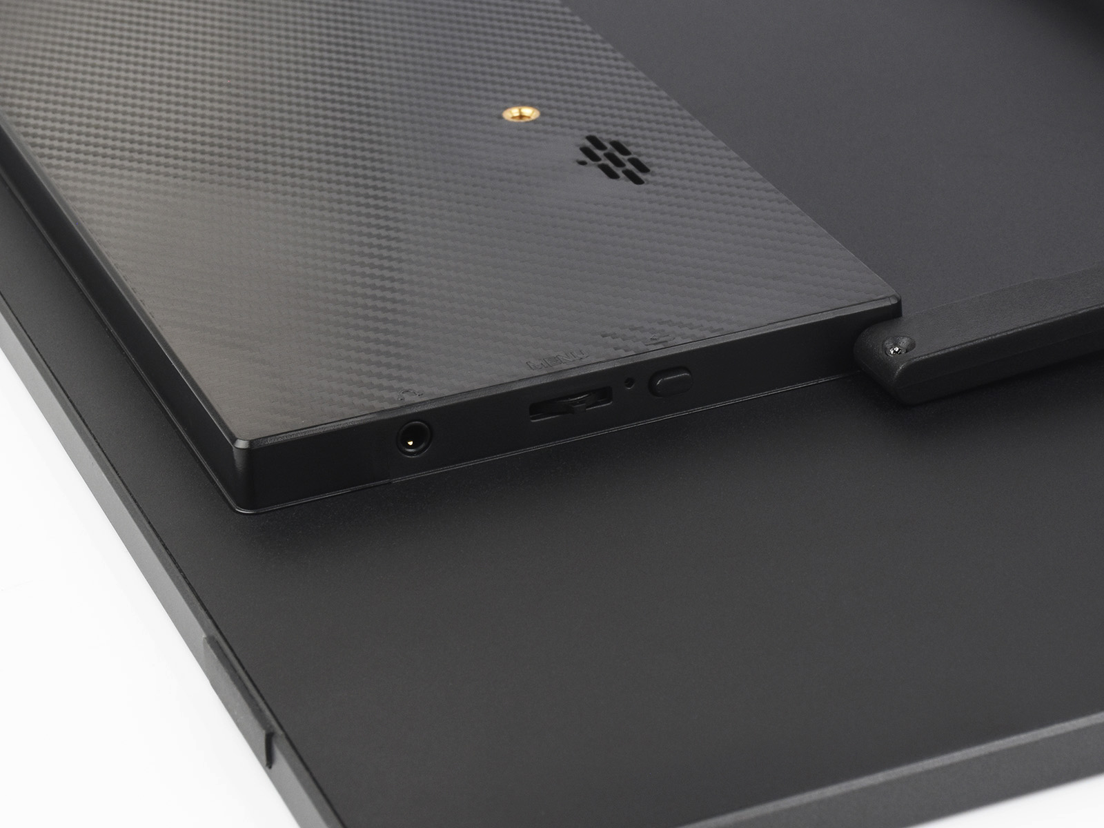 18.5 英寸便携式电容触摸屏